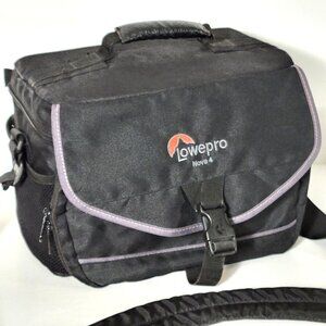 Lowepro Nova 4 Camera Shoulder bag